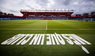 在约翰克鲁伊夫球场对阵瓦伦西亚的比赛的交通和交通建议